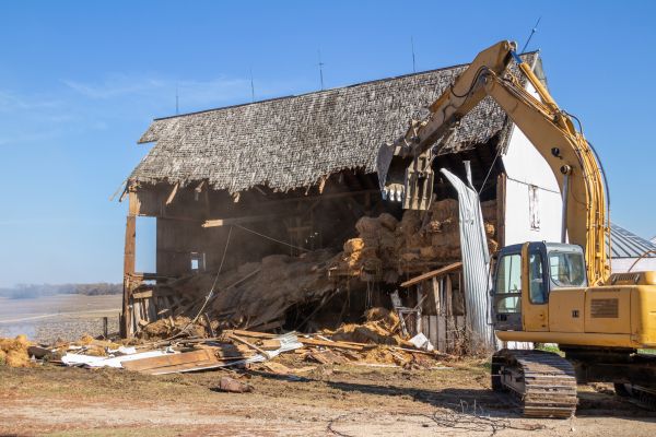 Barn Demolition in Sanford